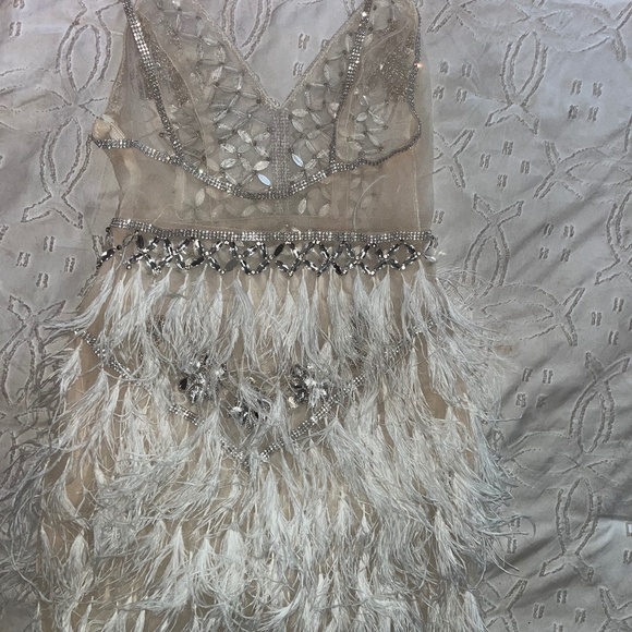 Short Feather Cocktail Backless Spaghetti Crystal Beads Mini Evening Gown - Picture 3 of 14
